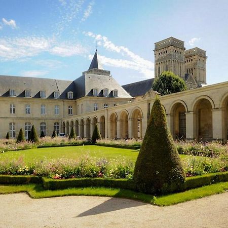 Charmant Appartement Proche De L'Abbaye-Aux-Dames 凯恩 外观 照片